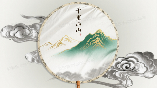 猫的隐喻：解读猫样少女中的身份与自由